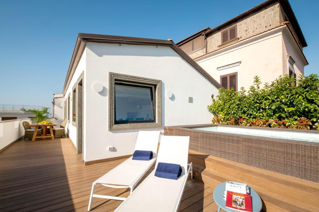 Myexclusiveitaly - Luxury Villa With Penthouse, Pools And Sea View Sant'Agnello Exterior photo